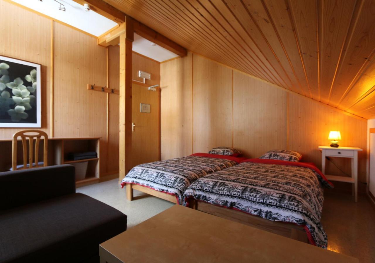 Maison De Montagne De Bretaye Acces Par Le Train Arret Bouquetin 威拉尔-苏-罗伦 外观 照片