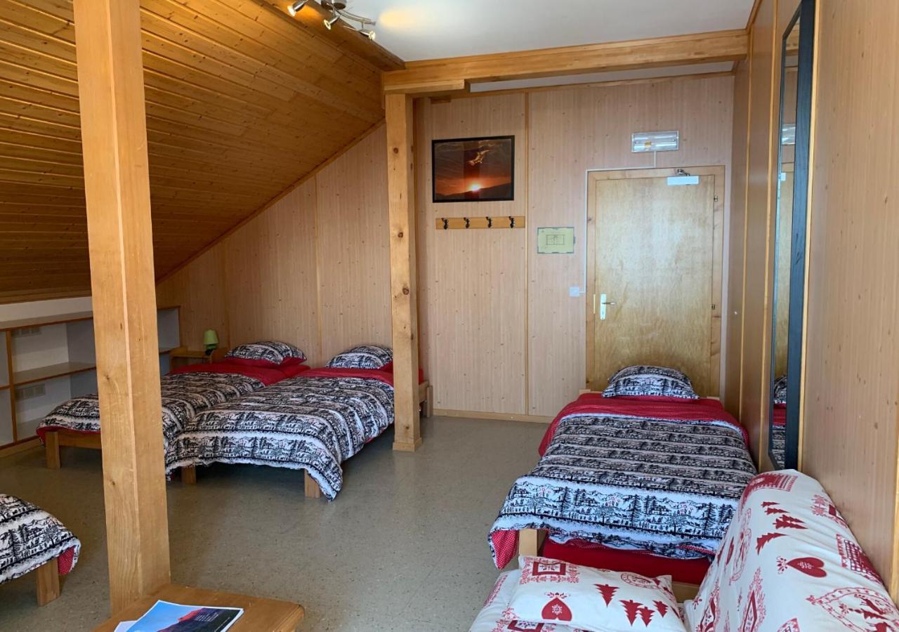 Maison De Montagne De Bretaye Acces Par Le Train Arret Bouquetin 威拉尔-苏-罗伦 外观 照片