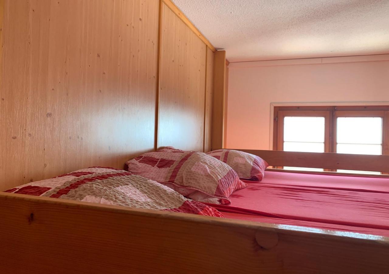 Maison De Montagne De Bretaye Acces Par Le Train Arret Bouquetin 威拉尔-苏-罗伦 外观 照片